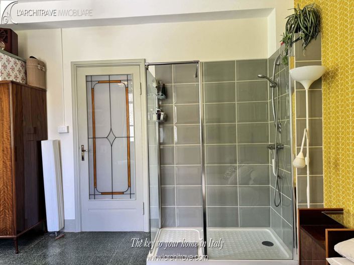 Image No.17-2 Bed Villa for sale