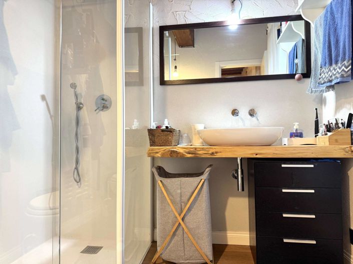 Image No.28-2 Bed House for sale