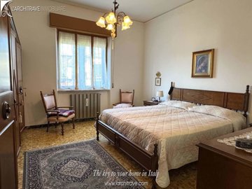 274f596b-a48a-9dcd-29c4-e9e97e807407