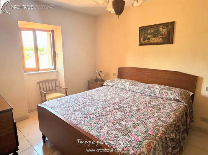 Image No.6-1 Bed House for sale