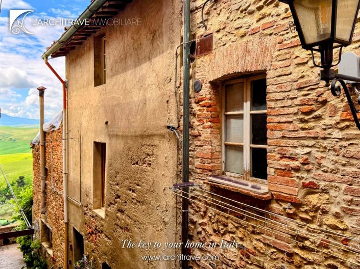 Image No.8-2 Bed House for sale