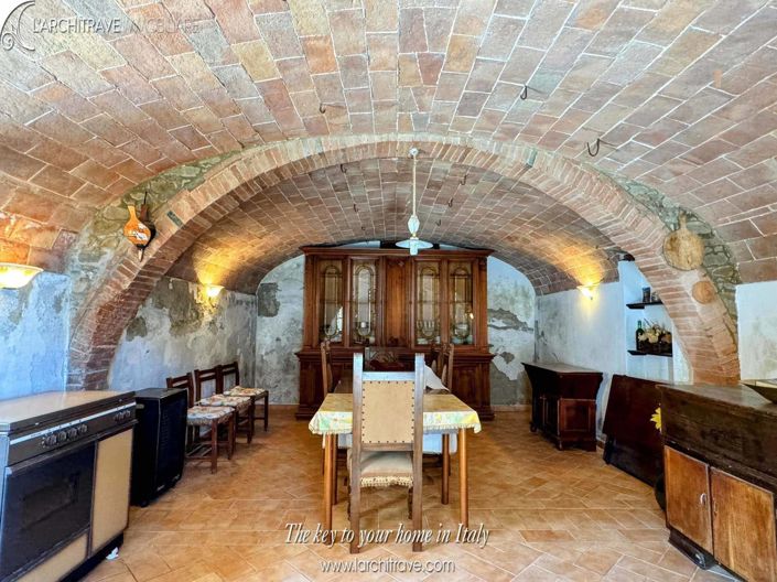 Image No.23-3 Bed House for sale