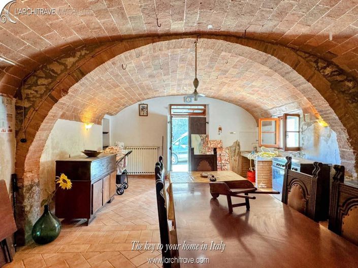 Image No.24-3 Bed House for sale