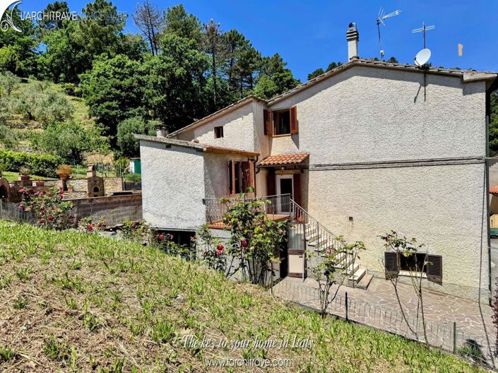 Image No.25-3 Bed House for sale