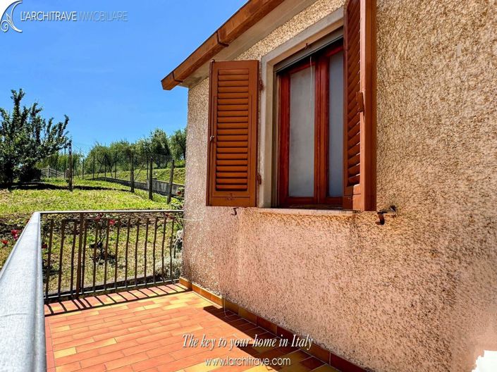 Image No.4-3 Bed House for sale