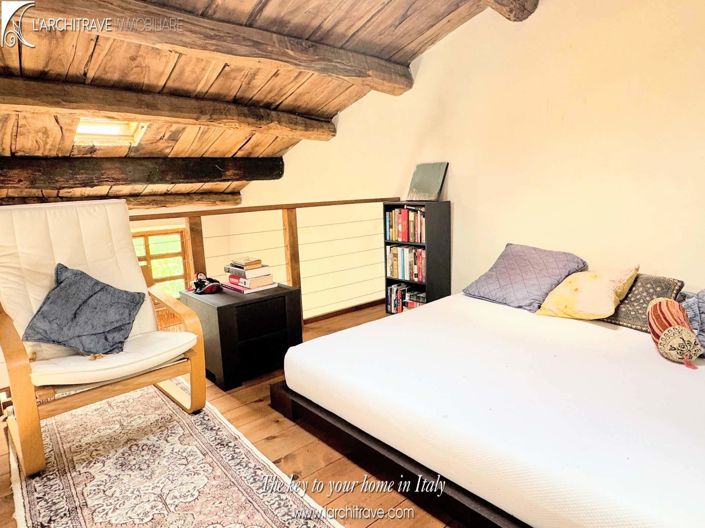 Image No.17-3 Bed House for sale