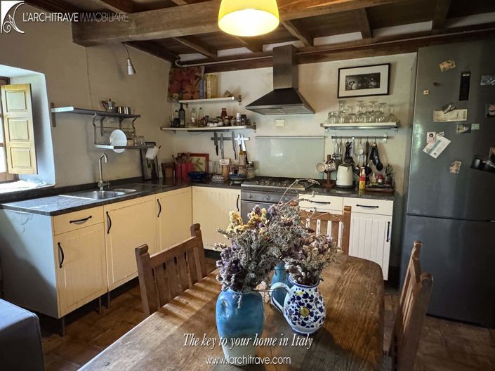 Image No.2-3 Bed House for sale