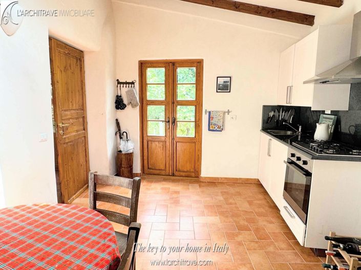Image No.22-3 Bed House for sale