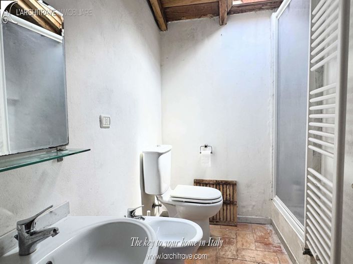 Image No.23-3 Bed House for sale