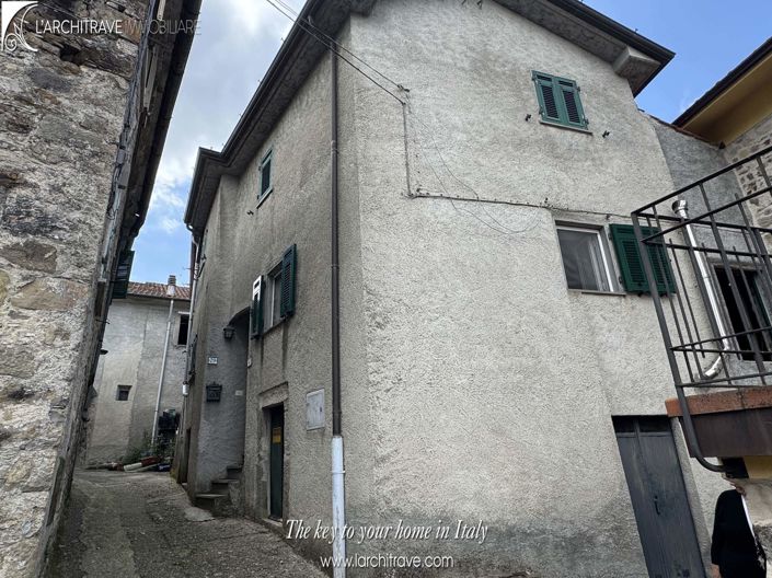 Image No.20-2 Bed House for sale