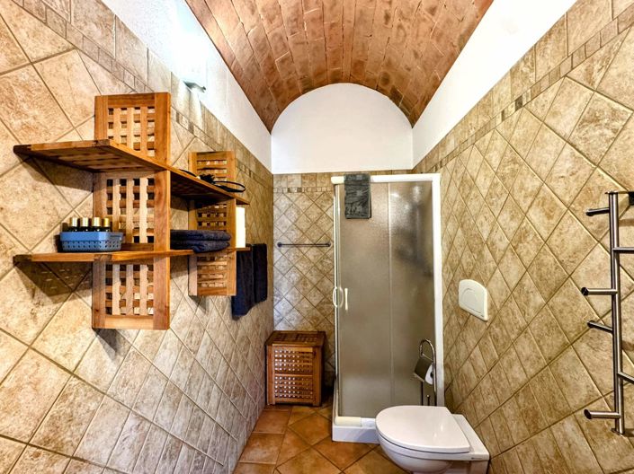 Image No.17-3 Bed Villa for sale