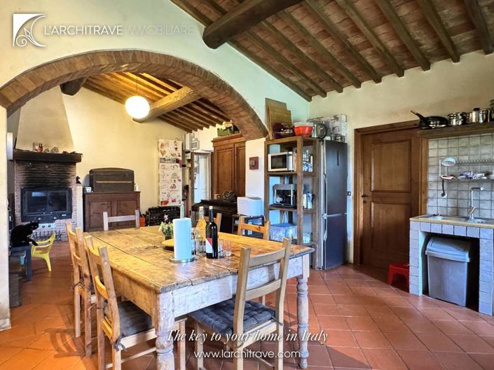 Image No.2-3 Bed Villa for sale