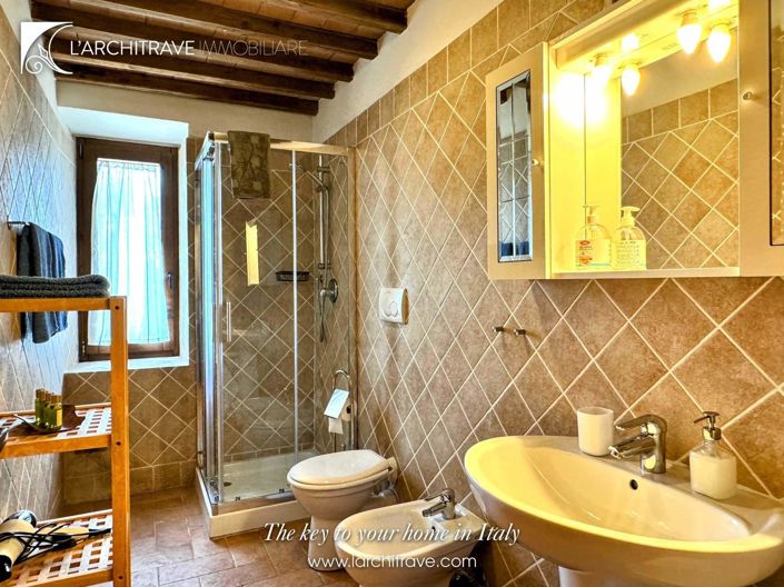 Image No.27-3 Bed Villa for sale