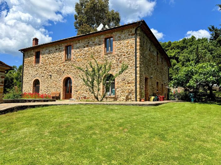 Image No.7-3 Bed Villa for sale