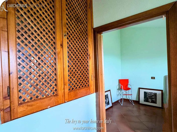 Image No.14-2 Bed House for sale