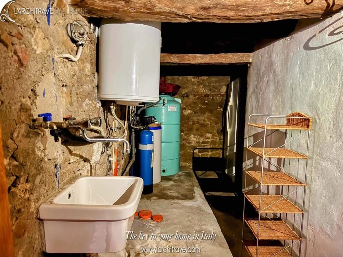 Image No.23-2 Bed House for sale