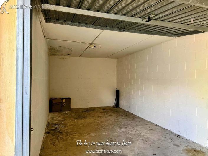 Image No.26-2 Bed House for sale