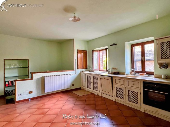 Image No.4-2 Bed House for sale