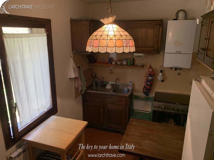 Image No.5-2 Bed House for sale