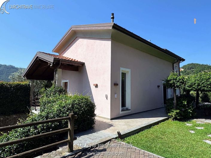 Image No.1-2 Bed Villa for sale