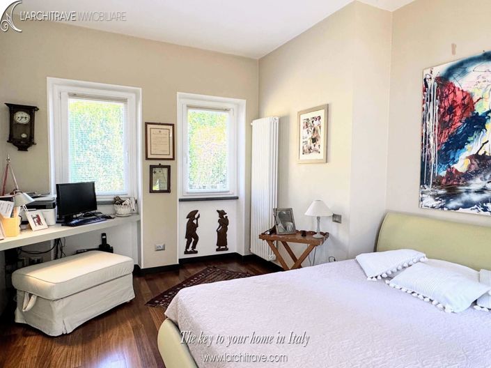 Image No.14-2 Bed Villa for sale