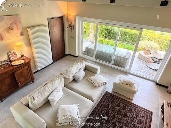 Image No.4-2 Bed Villa for sale