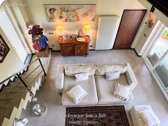 Image No.5-2 Bed Villa for sale