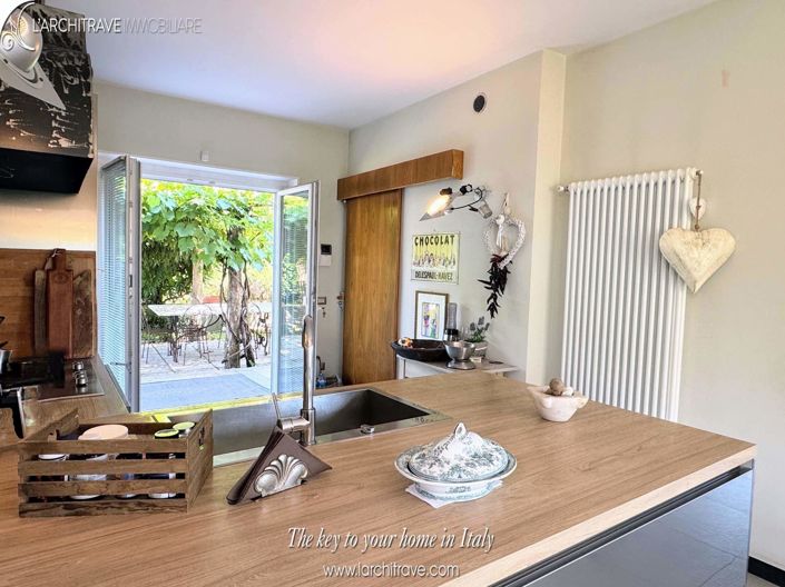 Image No.8-2 Bed Villa for sale