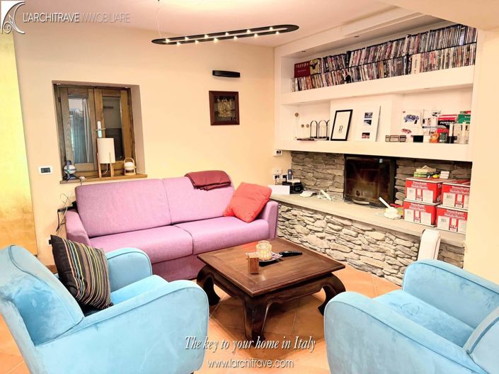 Image No.4-2 Bed Villa for sale