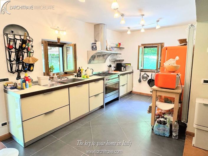 Image No.6-2 Bed Villa for sale