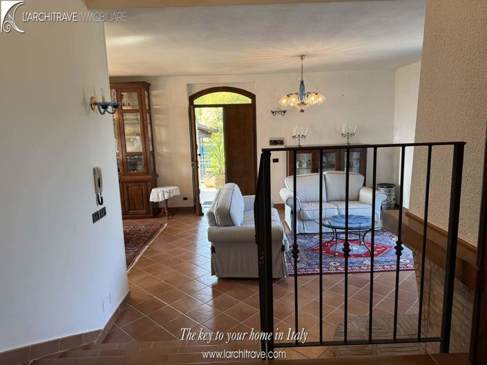 Image No.7-3 Bed Villa for sale