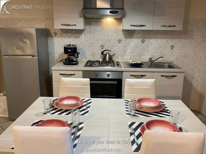 Image No.5-1 Bed House for sale