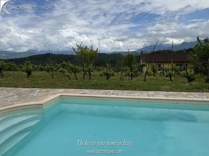 Image No.3-3 Bed House for sale