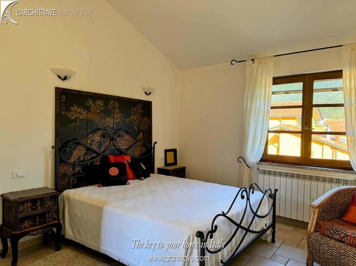 Image No.14-3 Bed Villa for sale