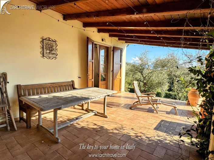 Image No.18-3 Bed Villa for sale