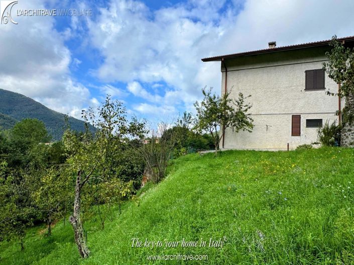 Image No.14-3 Bed Villa for sale