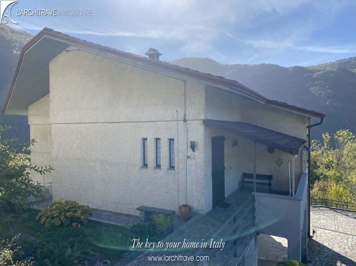 Image No.2-3 Bed Villa for sale