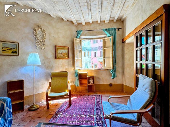 Image No.1-1 Bed House for sale