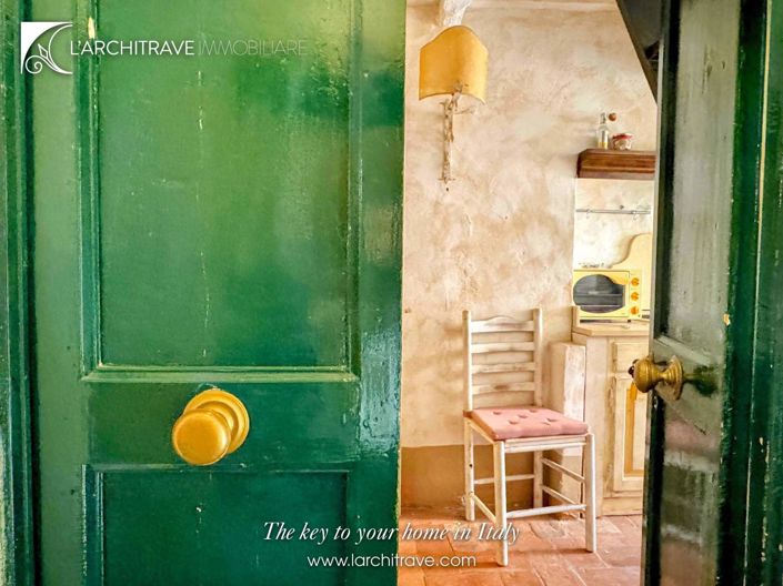 Image No.20-1 Bed House for sale