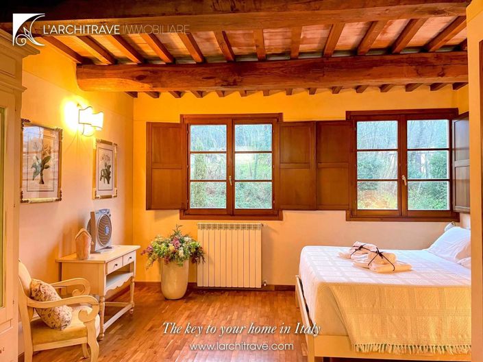 Image No.12-3 Bed House for sale