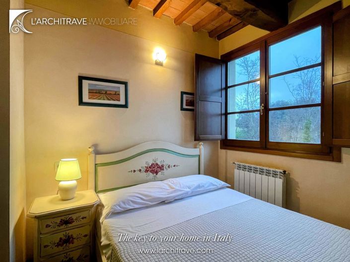 Image No.23-3 Bed House for sale