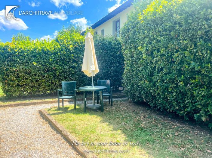 Image No.3-3 Bed House for sale