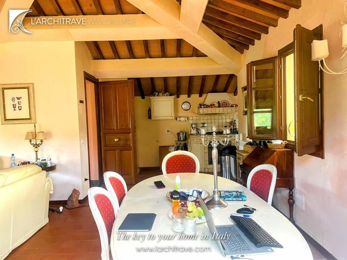 Image No.8-3 Bed House for sale