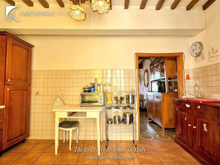 Image No.7-2 Bed House for sale