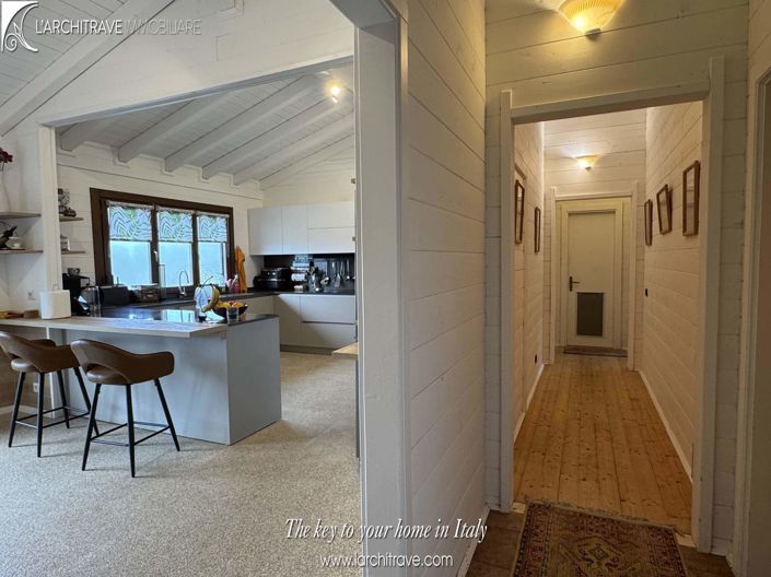 Image No.10-5 Bed Villa for sale