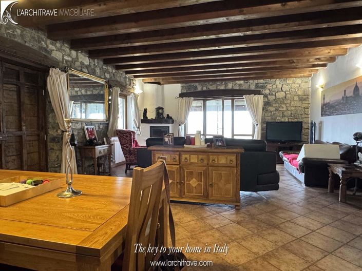 Image No.14-5 Bed Villa for sale