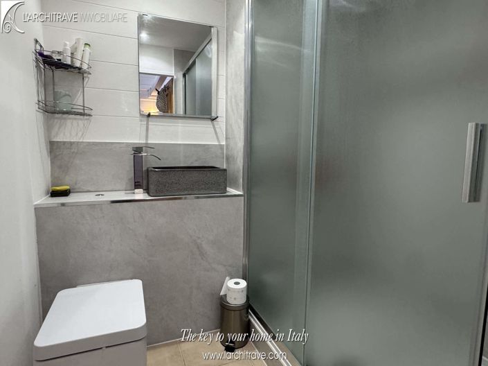 Image No.19-5 Bed Villa for sale