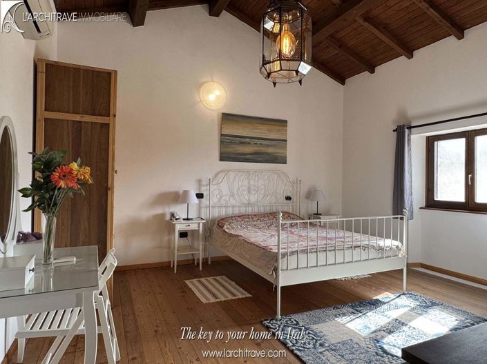 Image No.26-5 Bed Villa for sale