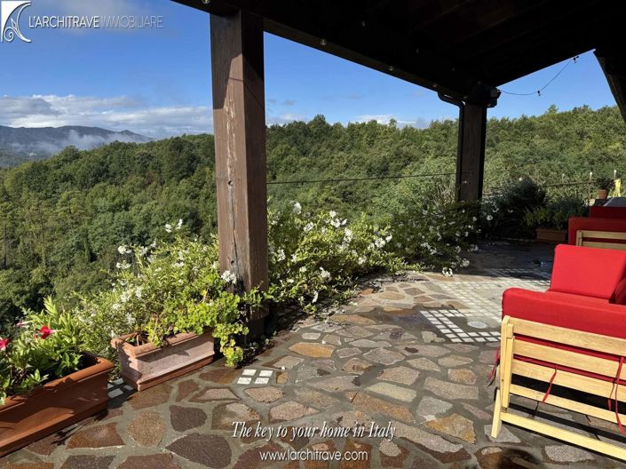 Image No.34-5 Bed Villa for sale