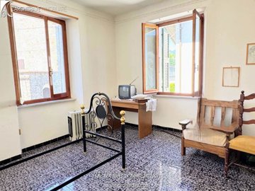 4c896170-3900-5173-3a71-6c140c5a28a1